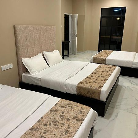 Royal Bliss Hotel Нувара Елия Екстериор снимка