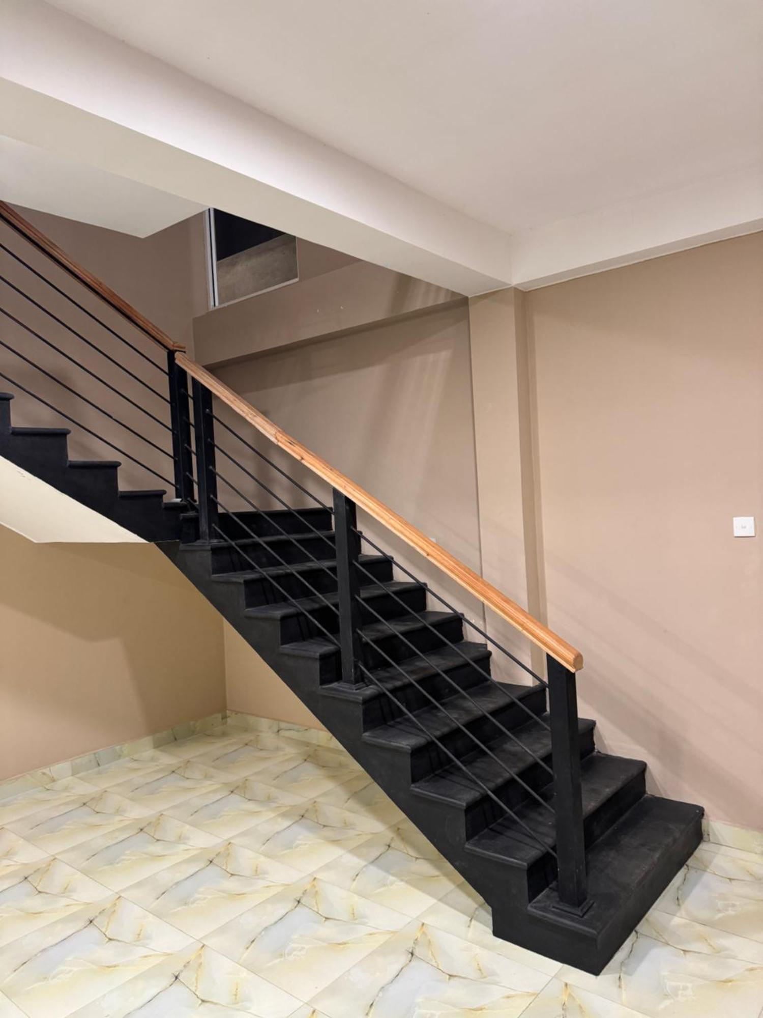 Royal Bliss Hotel Нувара Елия Екстериор снимка